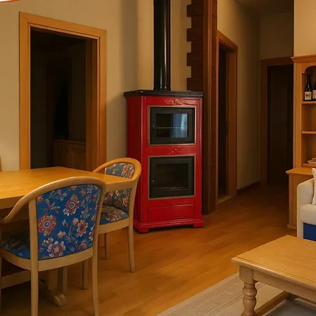 Les Jumeaux ブレウイル・チェルヴィナイア