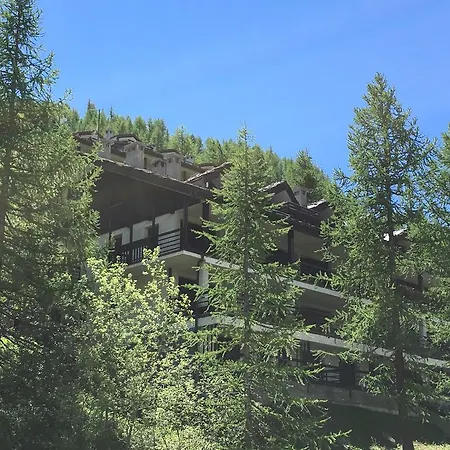 アパート Les Jumeaux ブレウイル・チェルヴィナイア